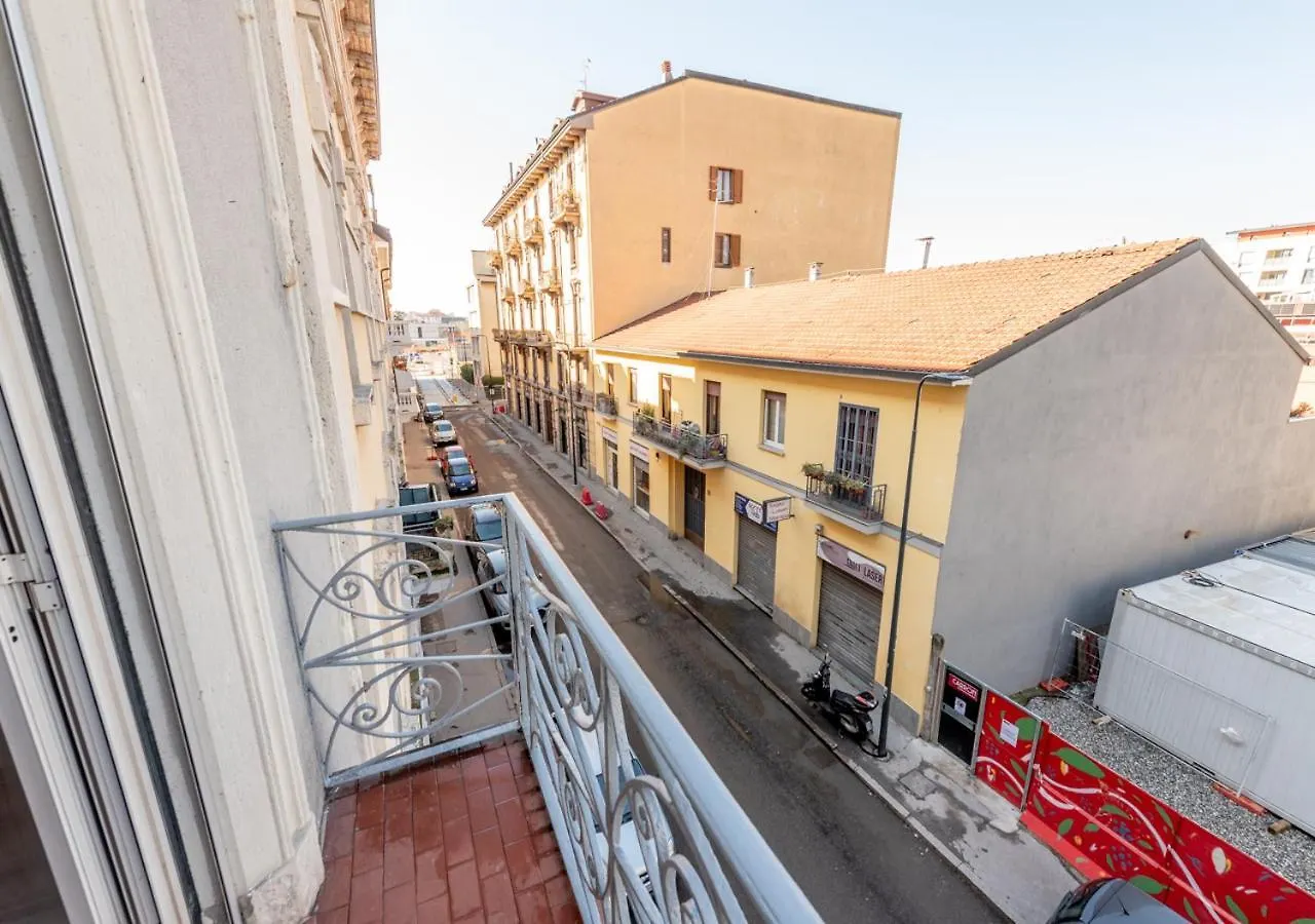Apt Minimal Bovisa Politecnico Milánó Apartman